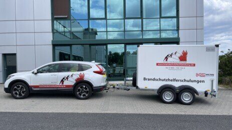 Auto + Anhänger